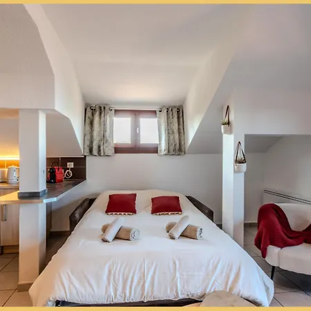 Apartment Le Balcon Du I T2 I Cite D'yvoire